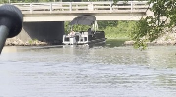 Pontooners Forget to Lower Canopy