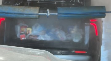 Groceries Get Soaked When SUV Enters Car Wash With Open Trunk