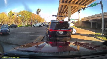Self-Driving Car Attempts to Enter HOV Lane Going the Wrong Direction