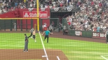 Running Fan Interrupts Arizona Baseball Game