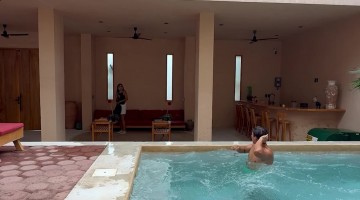 Guy Jumps From Balcony Into Pool