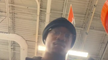 Associate Speed Solves Rubik's Cube