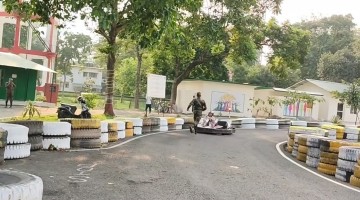 Reverse Go-Karting