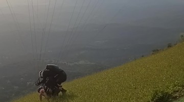 Paraglider Jumps Early