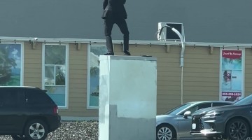 Tacoma Dancing Guy on Utility Box