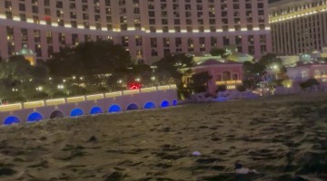 Winds Create Waves at Famous Vegas Fountains