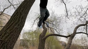 Man Falls Into Water When Swinging Branch Breaks
