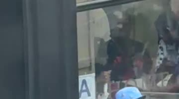 Restaurant Employees Spotted Throwing Out Live Rat