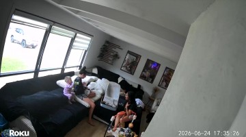 Mom Reflexes Save Child