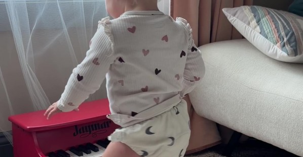 Daughter Plays Piano Backward