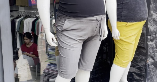 Big Man Store In Vietnam