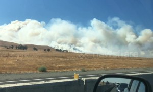 Highway partially shut as brush fire near Bay Area spreads