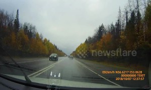 'Drunk' driver rams other car off road in Russia