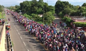 Honduran migrant caravan enters Mexico