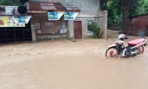 Typhoon Yutu kills 15 in northern Philippines, dozens still missing