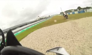 Bird Takes out Rider at Phillip Island Grand Prix Circuit
