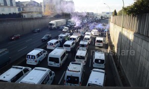 Ambulances block roads in Paris as paramedics strike over reforms