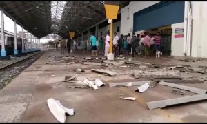 Cyclone Gaja wrecks havoc in southern India, leaves more than a dozen dead