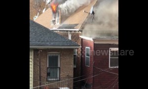 Huge fire tears through multiple homes in New York City