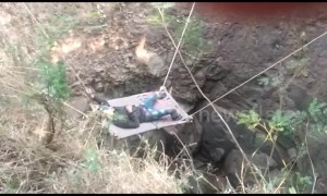 Unlucky thief has to be rescued after falling into Indian village well