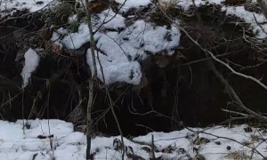 Alaskan Discovers a Huge Sinkhole After Earthquake