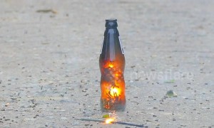 Man shows incredible amazing chain reaction using a bottle of matches