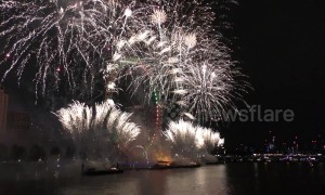 London welcomes 2019 with spectacular firework display on Thames