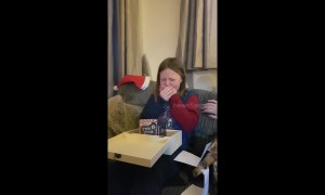 10-year-old has adorable reaction to finding out her mums are getting married