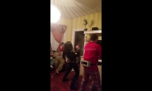 Family goes twerking mad during hilarious Christmas dancing challenge