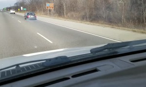 Tire Separates from Rim on Highway