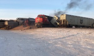 Fire breaks out after train derails in Saskatchewan, Canada