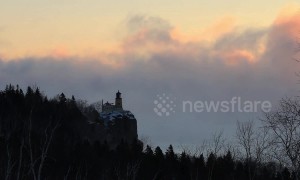 Beautiful time-lapse of steam fog rolling across US Lake Superior amid polar vortex blast