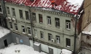 Worker Falls From Icy Roof
