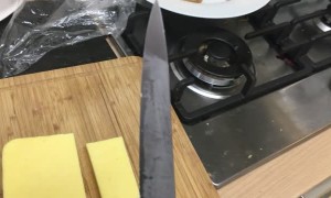 Chainsaw Cheese Cutter