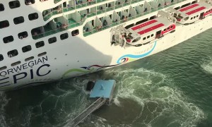 Cruise Ship Crashes while Coming into Port