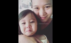 Baby girl gets emotional tears when listening to mum’s singing