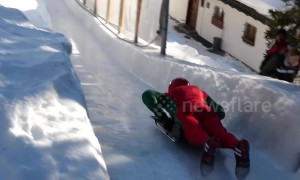 Multiple crashes for amateur toboggan riders in Switzerland's notorious Cresta Run