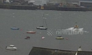 Man rescued from River Tamar in UK after boat capsized