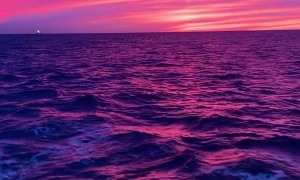 Breathtaking Sunset Captured Off the Coast of Oregon