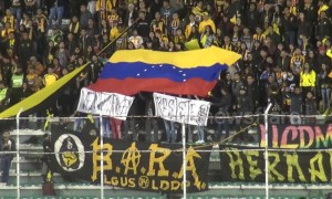 'Venezuela Resist': Soccer fans in Bolivia make political statement