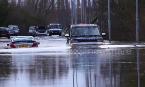 Castleford motorists abandon cars as rivers across UK burst their banks