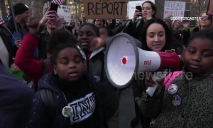 Thousands protest in US, demanding full release of Mueller report