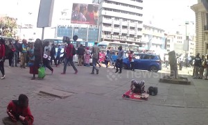 Kenyan girl wows crowd with her incredible contortion skills