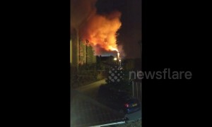 Huge fire in Bristol factory causes homes to be evacuated