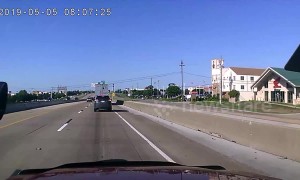 US driver narrowly avoids colliding with rogue tyre on highway