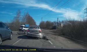 Utility Truck Tips Trying to Avoid Collision