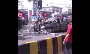 Eight dead after blast near major Sufi shrine in Lahore