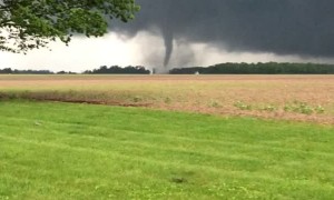 Memorial Day Twister in Marion