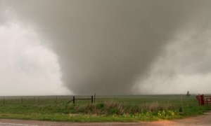 Texas Tornado Moving In Fast
