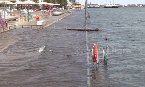 Toronto braces for more flooding as Lake Ontario water levels reach highest level in recorded history